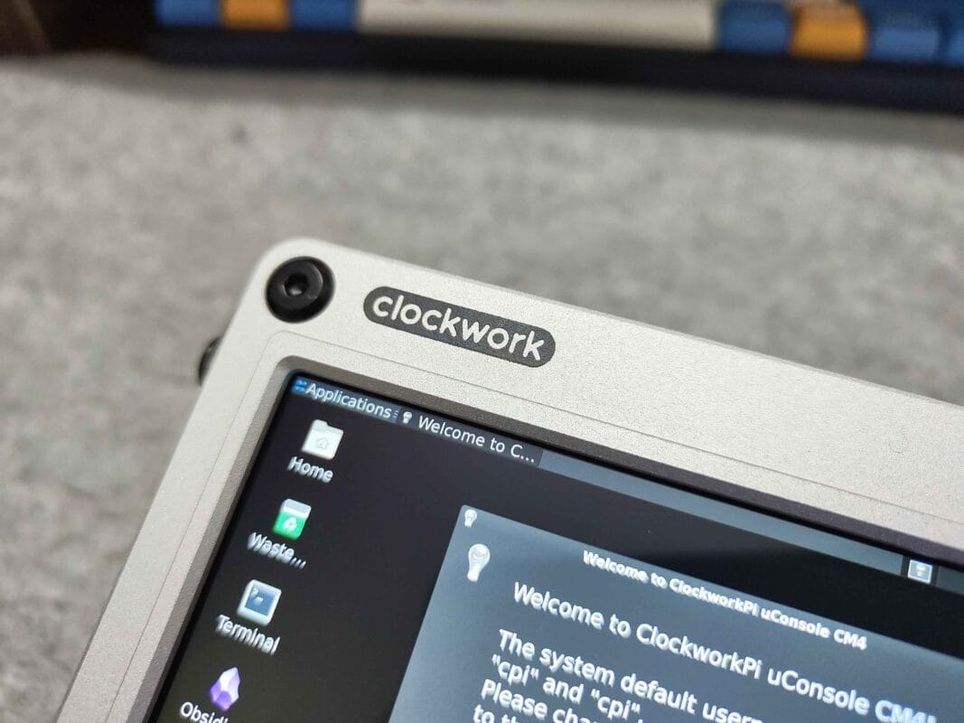 ClockworkPi uConsole Lite - WEIRDSTORE.VN